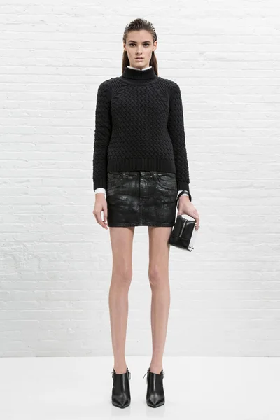 Look 10